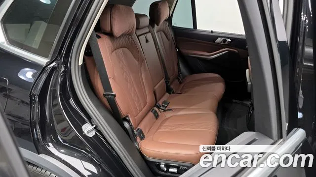 BMW X5 — Фото автомобиля 12