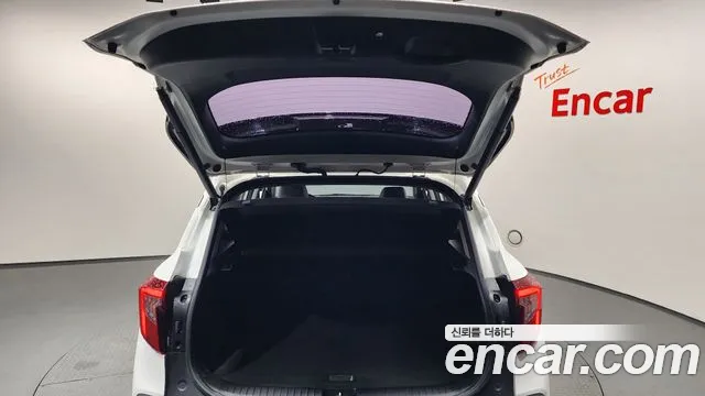 Kia Seltos Новый Seltos Бензин 2.0 2WD — Фото автомобиля 17