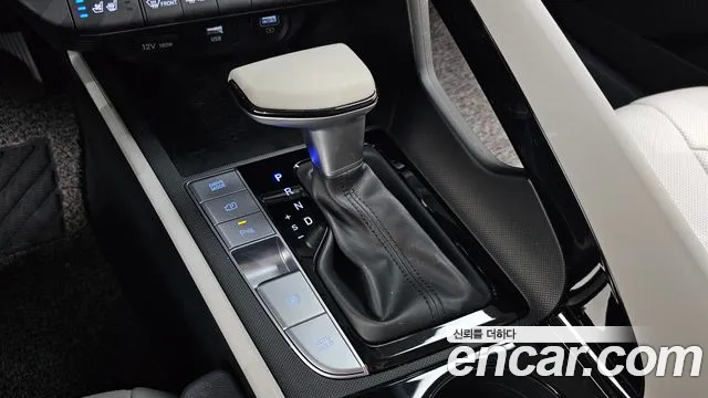 Hyundai Avante CN7 — Фото автомобиля 9
