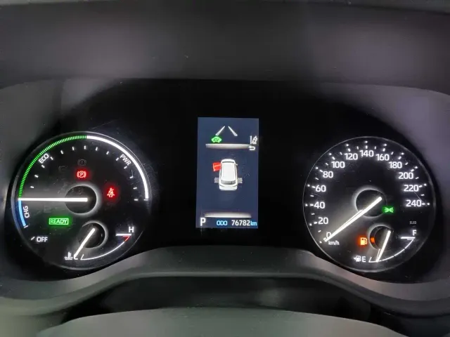 Toyota Sienna — Фото автомобиля 11