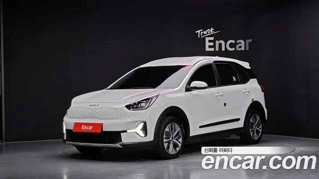 Фотография автомобиля — Kia Niro