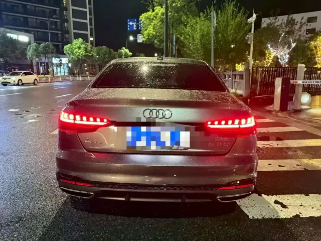 Audi A4L — Фото автомобиля 9
