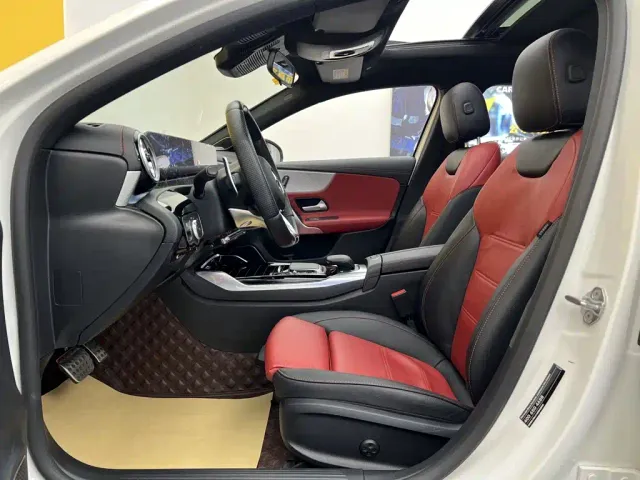 Mercedes-Benz A-Class AMG — Фото автомобиля 18