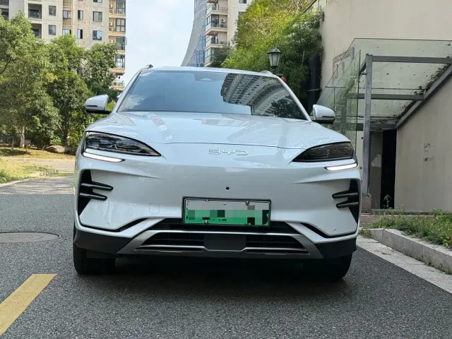 BYD Song PLUS — Фото автомобиля 2