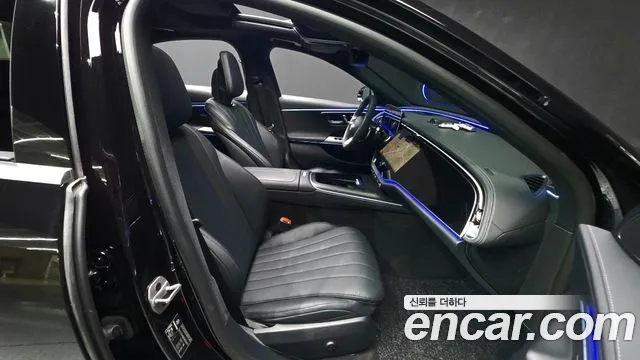 Mercedes-Benz E-Class W214 — Фото автомобиля 16