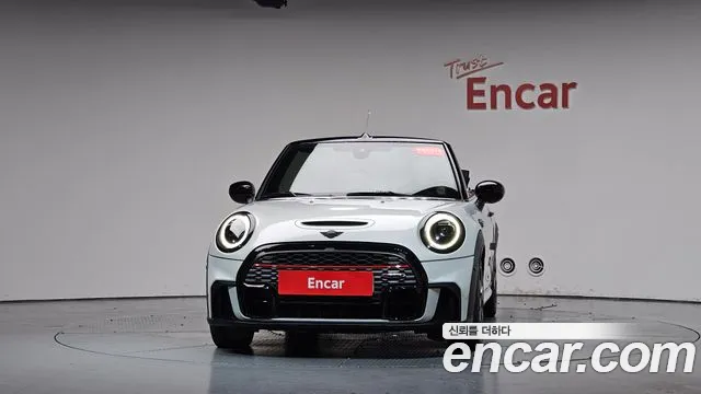 Mini Cooper Convertible — Фото автомобиля 2