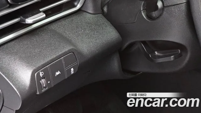 Hyundai AVANTE Avante (CN7) — Фото автомобиля 14