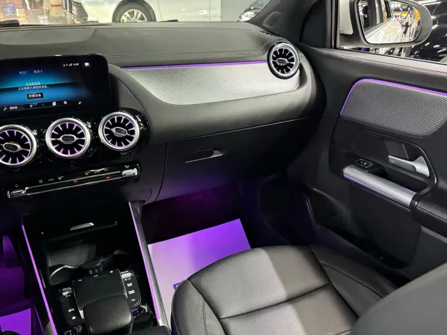 Mercedes-Benz GLA-Class — Фото автомобиля 12