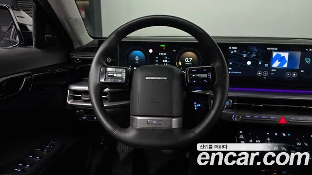 Hyundai Grandeur Grandeur (GN7) 2.5 Бензин 2WD — Фото автомобиля 12