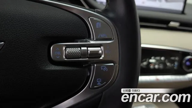 Genesis GV70 2.5T Бензин 2WD — Фото автомобиля 20