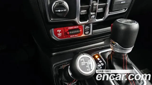 Jeep Wrangler Wrangler (JL) 2.0 Rubicon 4 двери Limited Edition Rain — Фото автомобиля 27
