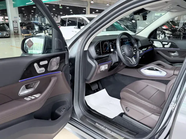 Mercedes-Benz GLE-Class — Фото автомобиля 4