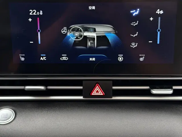 Hyundai Elantra — Фото автомобиля 16
