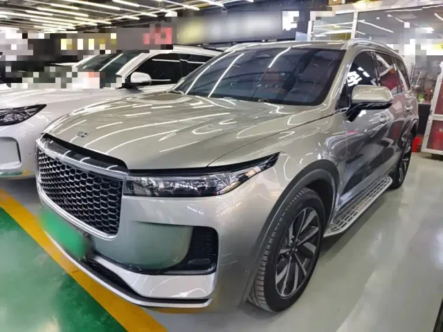 Фотография автомобиля — Li Auto ONE