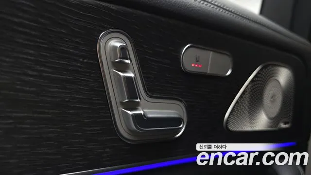 Mercedes-Benz GLE-Class — Фото автомобиля 26