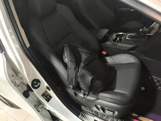 Toyota Harrier — Фото автомобиля 19