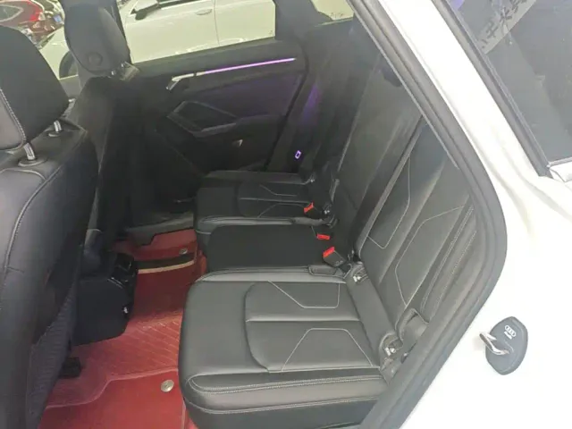 Audi Q3 — Фото автомобиля 16