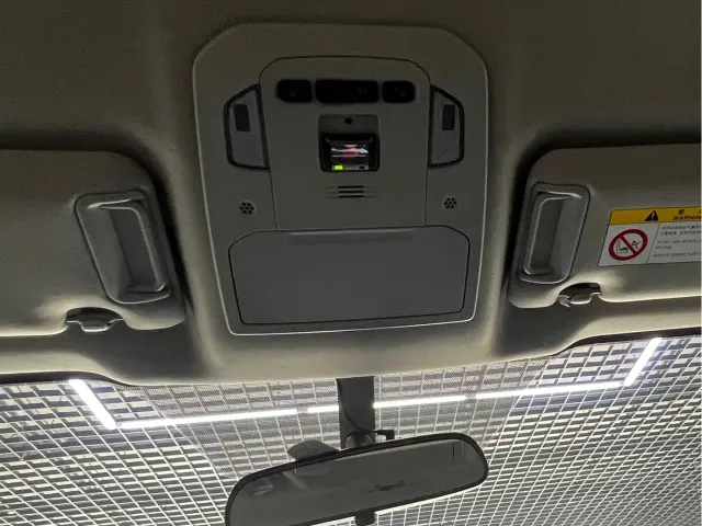 Toyota Highlander — Фото автомобиля 17