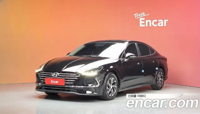 Фотография автомобиля — Hyundai Sonata DN8