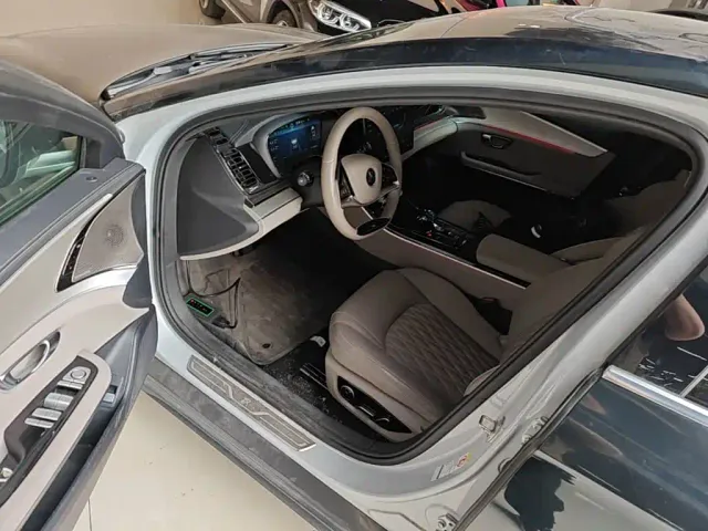 BYD Han — Фото автомобиля 15
