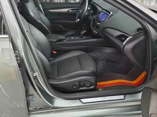 Cadillac CT5 — Фото автомобиля 12