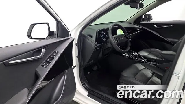 Kia Niro The All New — Фото автомобиля 15