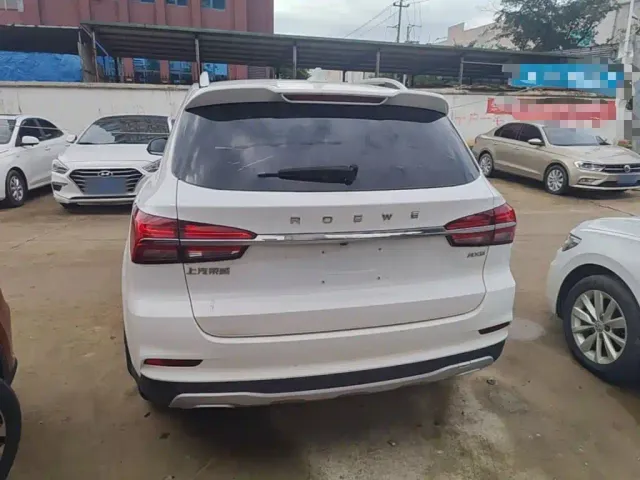 Roewe RX5 — Фото автомобиля 5