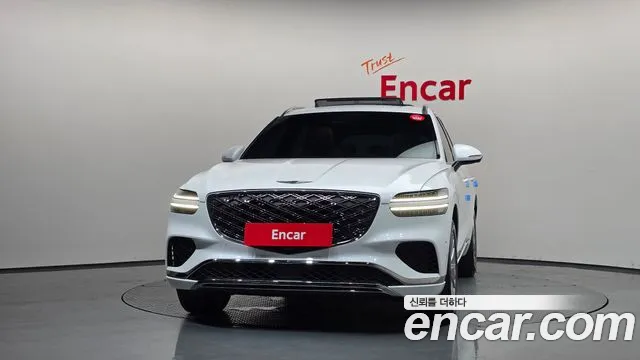 Genesis GV70 — Фото автомобиля 3
