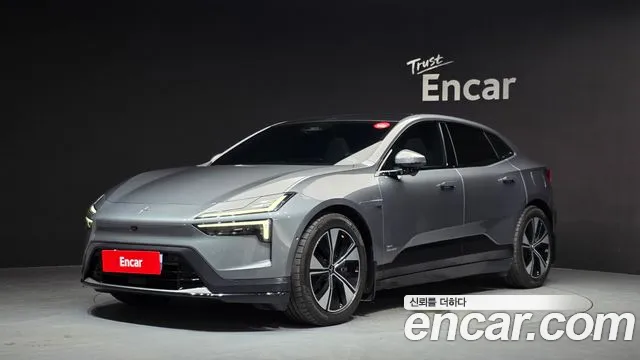 Фотография автомобиля — Polestar Polestar 4