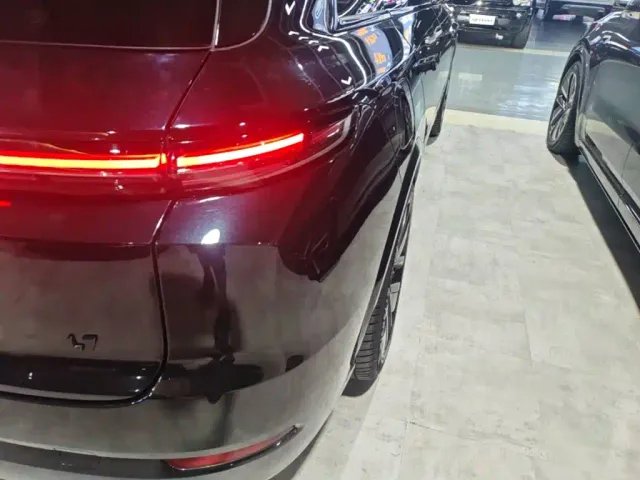 Li Auto L7 — Фото автомобиля 7