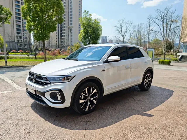 Фотография автомобиля — Volkswagen T-Roc
