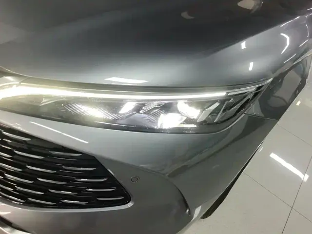 BYD Qin L — Фото автомобиля 5