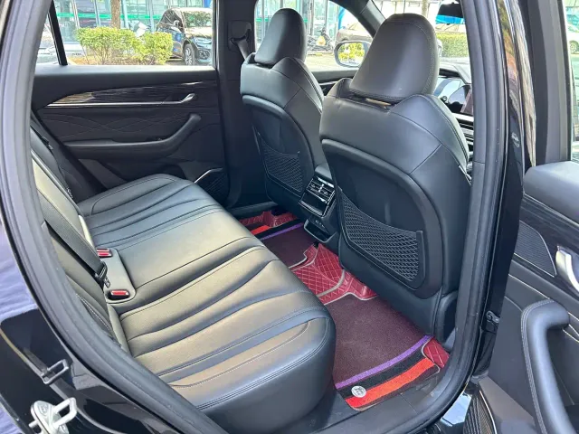 Geely Xingyue L — Фото автомобиля 23