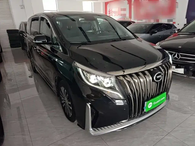 GAC Trumpchi M8 — Фото автомобиля 3