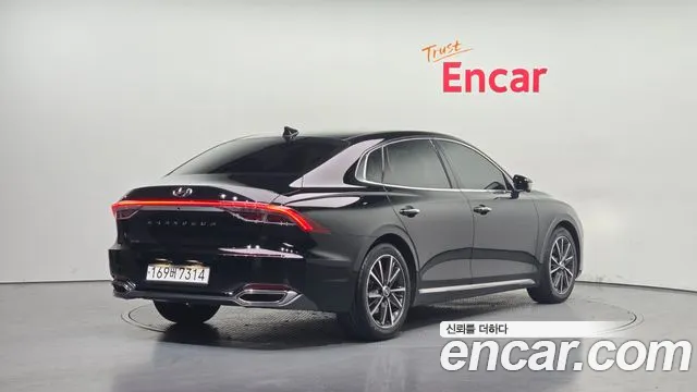 Hyundai Grandeur — Фото автомобиля 2