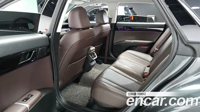 Hyundai Grandeur GN7 — Фото автомобиля 11
