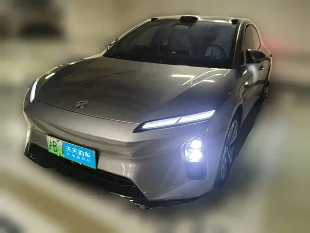 Фотография автомобиля — Nio ET5 Touring
