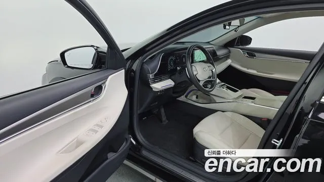 Hyundai Grandeur Новый Grandeur IG — Фото автомобиля 9