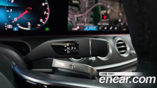 Mercedes-Benz E-Class W213 — Фото автомобиля 12