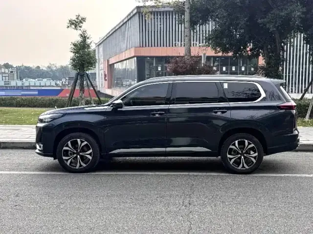 Jetour X90 — Фото автомобиля 5