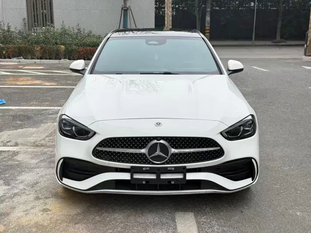Mercedes-Benz C-Class — Фото автомобиля 2