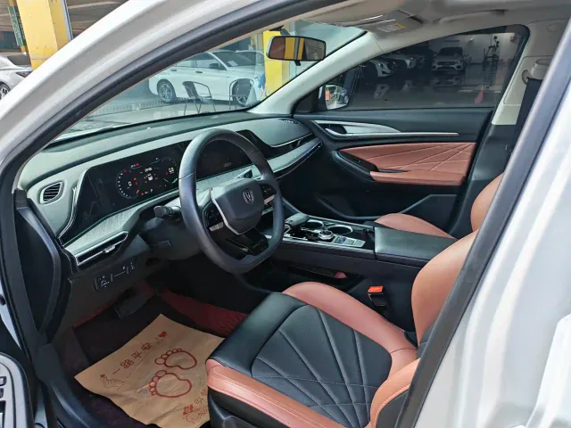 Changan Eado — Фото автомобиля 8