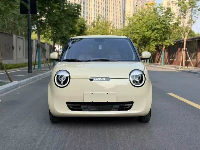 Changan Lumin — Фото автомобиля 2