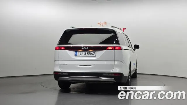 Kia Canival Carnival 4 поколение Дизель 9 мест Signature — Фото автомобиля 4