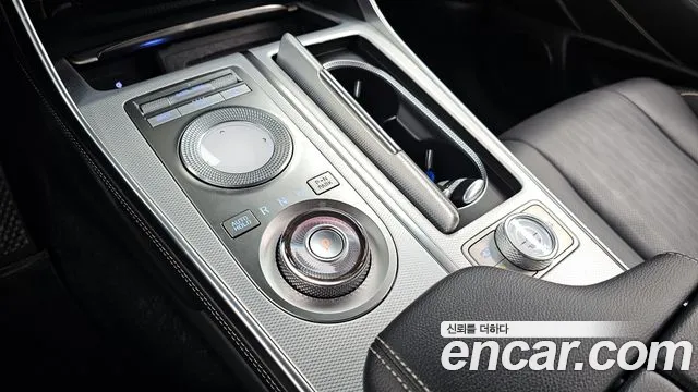 Genesis GV80 3.5T Бензин AWD — Фото автомобиля 9