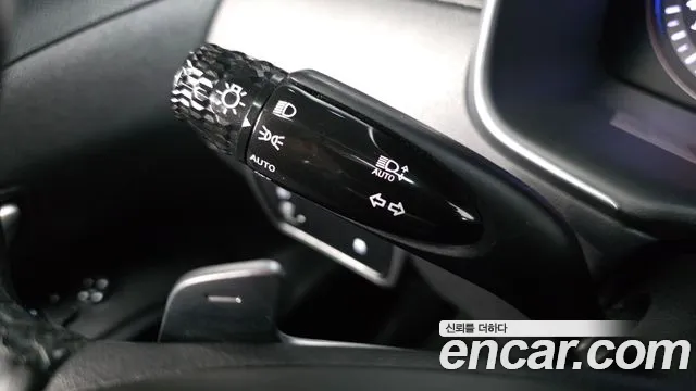 Hyundai Tucson Tucson (NX4) Дизель 2.0 2WD — Фото автомобиля 19