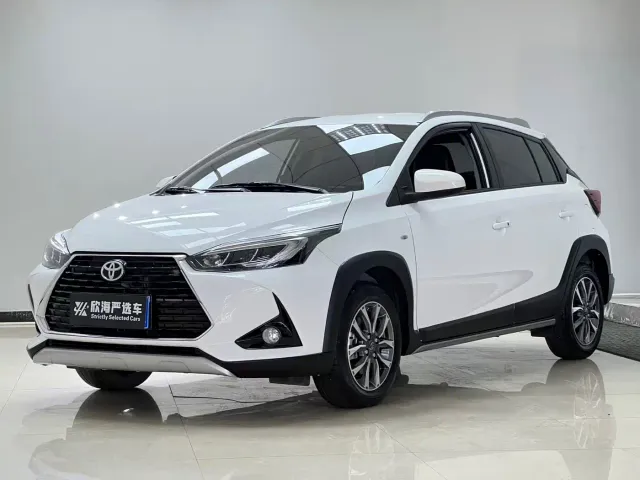 Фотография автомобиля — Toyota YARiS L Zhi Xuan