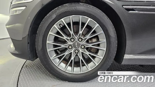 Genesis G80 Бензин 2.5 турбо 2WD — Фото автомобиля 5