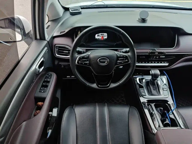 GAC Trumpchi M6 — Фото автомобиля 2
