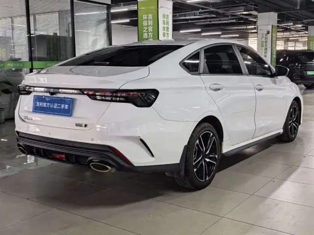 Geely Binrui — Фото автомобиля 6